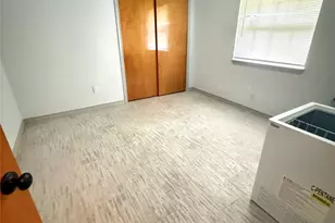 1410 S Dance Dr, West Columbia, TX 77486 - Photo 23