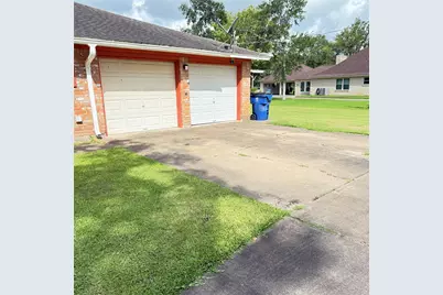 1410 S Dance Drive, West Columbia, TX 77486 - Photo 5