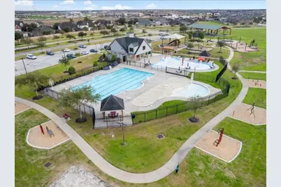 9915 Sterling Village Drive, Rosharon, TX 77583 - Photo 47