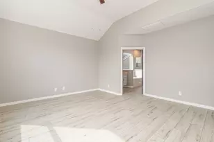 9915 Sterling Village Dr, Rosharon, TX 77583 - Photo 21