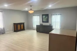 519 Tallow Dr, Conroe, TX 77385 - Photo 5