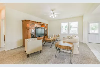 341 Gallant Fox Way, New Caney, TX 77357 - Photo 9