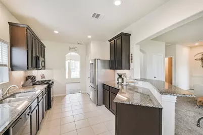 341 Gallant Fox Way, Woodbranch, TX 77357 - Photo 5