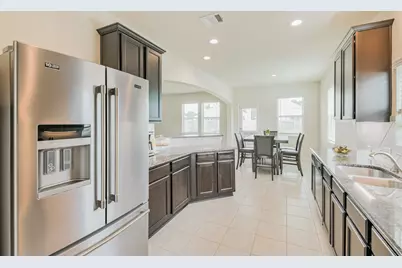 341 Gallant Fox Way, Woodbranch, TX 77357 - Photo 3