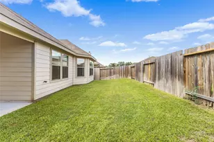 21380 Kings Guild Ln, Kingwood, TX 77339 - Photo 25