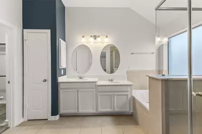 21380 Kings Guild Lane, Kingwood, TX 77339 - Photo 15
