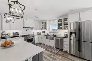 6726 Cindy Ln, Houston, TX 77008 - Photo 11