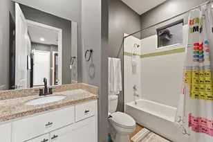5602 Blossom St, Houston, TX 77007 - Photo 21