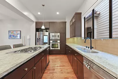 5602 Blossom St, Houston, TX 77007 - Photo 11
