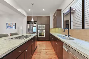 5602 Blossom St, Houston, TX 77007 - Photo 11