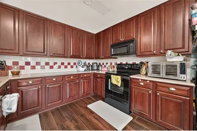 12051 Christophers Walk Court, Houston, TX 77089 - Photo 11