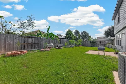 12051 Christophers Walk Court, Houston, TX 77089 - Photo 31