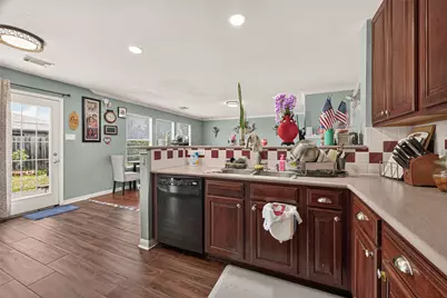 12051 Christophers Walk Court, Houston, TX 77089 - Photo 13