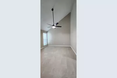 128 Lasso Street, Angleton, TX 77515 - Photo 15