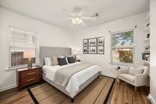 1912 Shearn St, Houston, TX 77007 - Photo 21