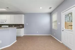 3131 Atherton Canyon Ln, Houston, TX 77014 - Photo 11