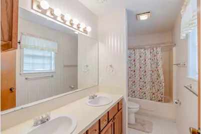 [Address not provided], Brenham, TX 77833 - Photo 5