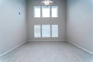 2818 Blue Iolite Dr, Iowa Colony, TX 77583 - Photo 3