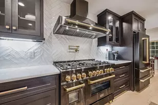 10 Starviolet St, The Woodlands, TX 77380 - Photo 5