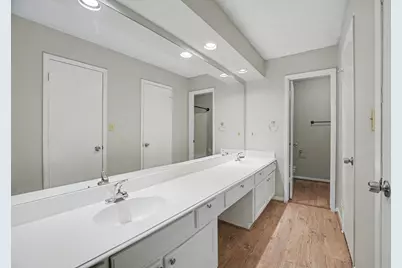 11906 N Fairhollow Lane, Houston, TX 77043 - Photo 13