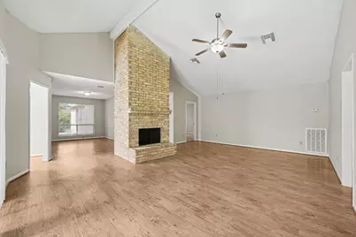 11906 N Fairhollow Lane, Houston, TX 77043 - Photo 5