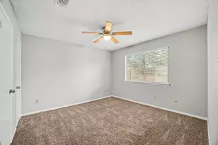 11906 N Fairhollow Ln, Houston, TX 77043 - Photo 13