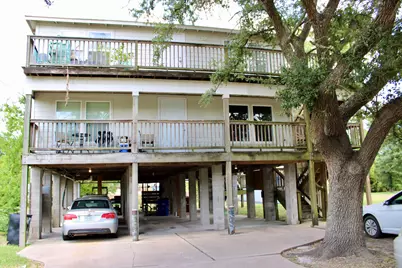 219 W 5th Street, Kemah, TX 77565 - Photo 1