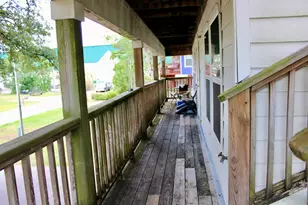 219 W 5th St, Kemah, TX 77565 - Photo 11