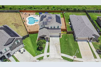 2501 Staplewood Springs Drive, Pearland, TX 77089 - Photo 5