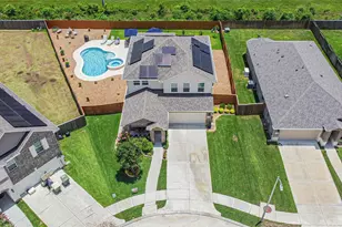 2501 Staplewood Spgs Dr, Pearland, TX 77089 - Photo 5