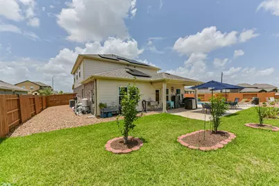 2501 Staplewood Springs Drive, Pearland, TX 77089 - Photo 13