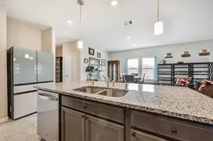 2501 Staplewood Spgs Dr, Pearland, TX 77089 - Photo 21