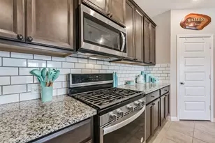 2501 Staplewood Spgs Dr, Pearland, TX 77089 - Photo 23