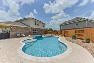 2501 Staplewood Spgs Dr, Pearland, TX 77089 - Photo 11
