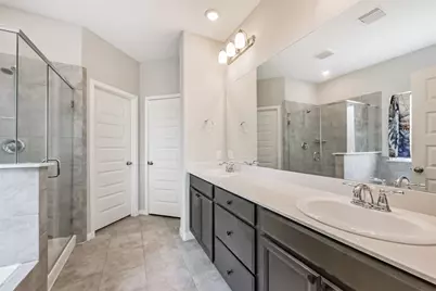 2501 Staplewood Springs Drive, Pearland, TX 77089 - Photo 25