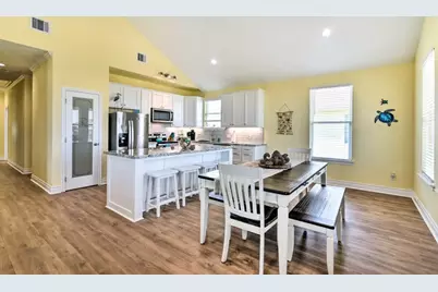 4022 Fort Bend Drive, Galveston, TX 77554 - Photo 5