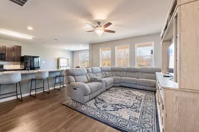 992 Crossing Drive, Bryan, TX 77803 - Photo 3