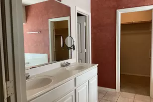 12018 Carol Ln, Pinehurst, TX 77362 - Photo 5