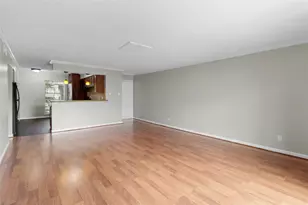 1901 S Voss Rd, Houston, TX 77057 - Photo 7