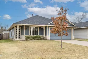 1108 Cottage Grove Cir, Bryan, TX 77801 - Photo 9