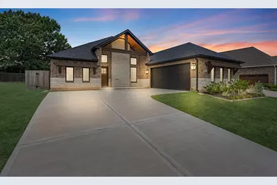 106 Wyndemere Drive, Montgomery, TX 77356 - Photo 1