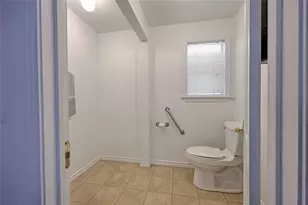 122 Avenue E, Shiner, TX 77984 - Photo 29