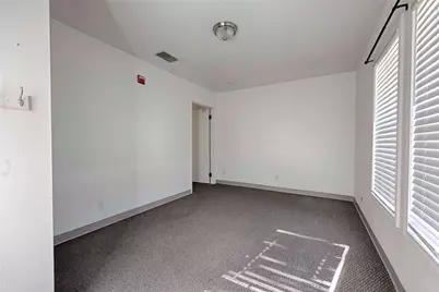 122 Ave E, Shiner, TX 77984 - Photo 31