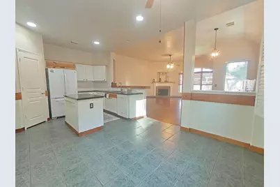 42 Tranquil Glade Place, The Woodlands, TX 77381 - Photo 5