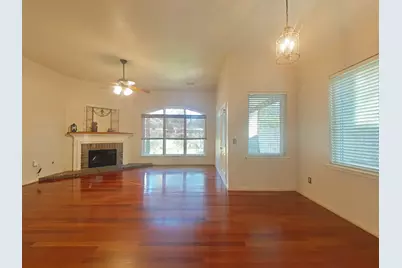 42 Tranquil Glade Place, The Woodlands, TX 77381 - Photo 11