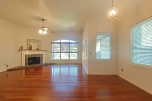 42 Tranquil Glade Pl, The Woodlands, TX 77381 - Photo 11