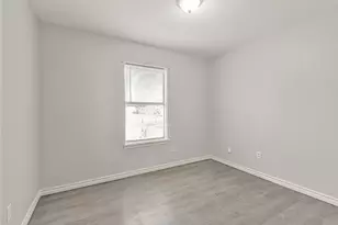 1204 S Holly Ave, Cleveland, TX 77327 - Photo 11