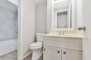 1204 S Holly Ave, Cleveland, TX 77327 - Photo 15