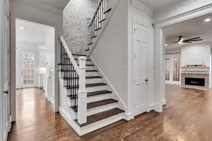 2525 Nantucket Dr, Houston, TX 77057 - Photo 3