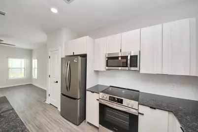 7711 Longmire Road #37, Conroe, TX 77304 - Photo 13